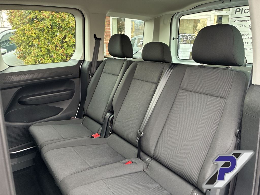 Ford Tourneo Connect 2025