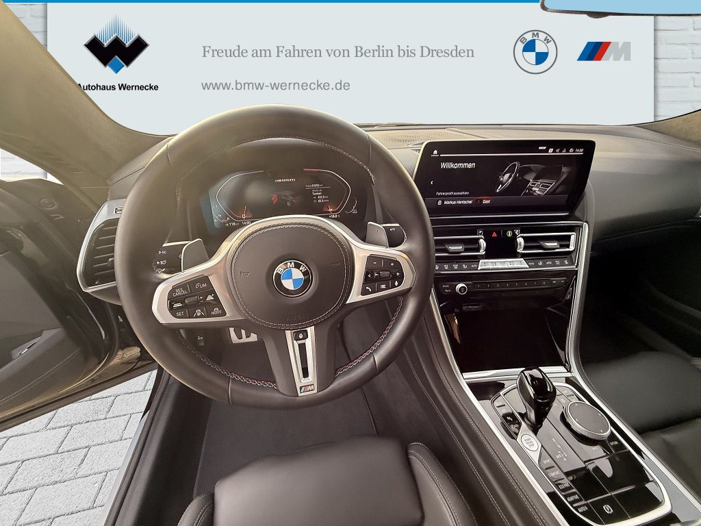 BMW M850 2022