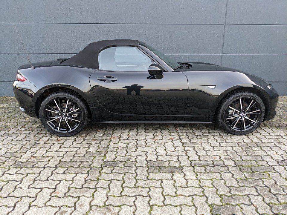 Mazda MX-5 2024