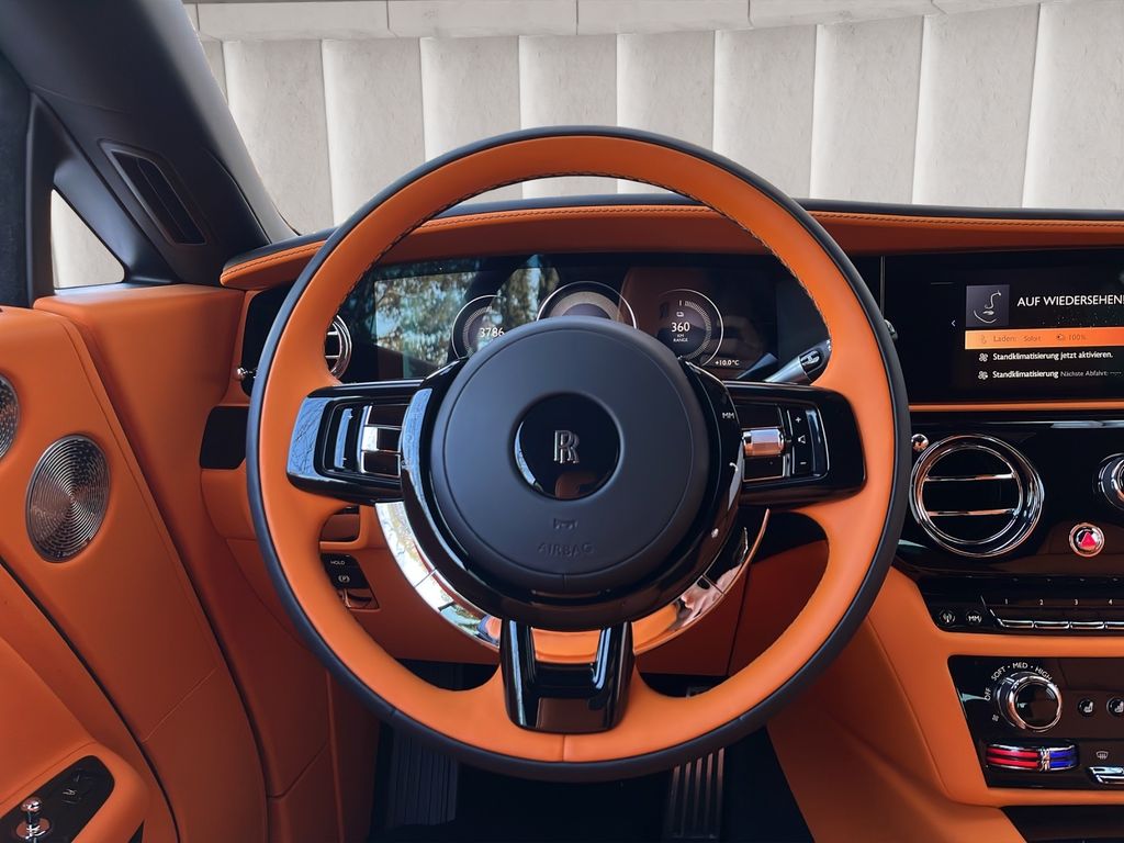 Rolls-Royce Spectre 2025