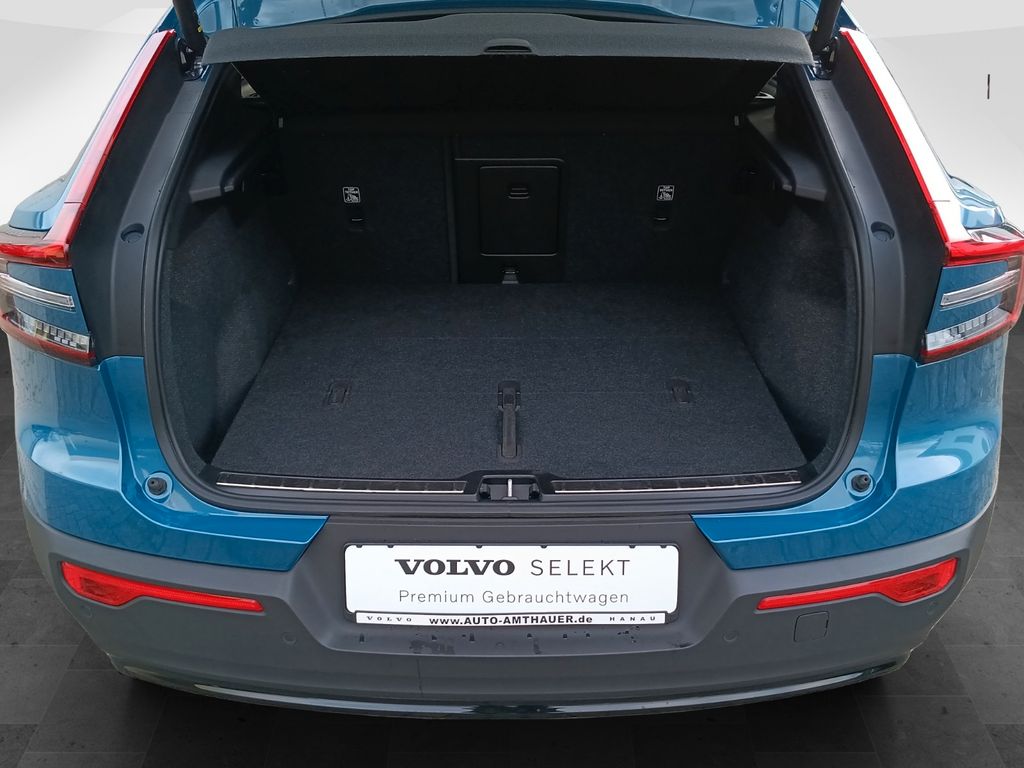 Volvo C40 2025
