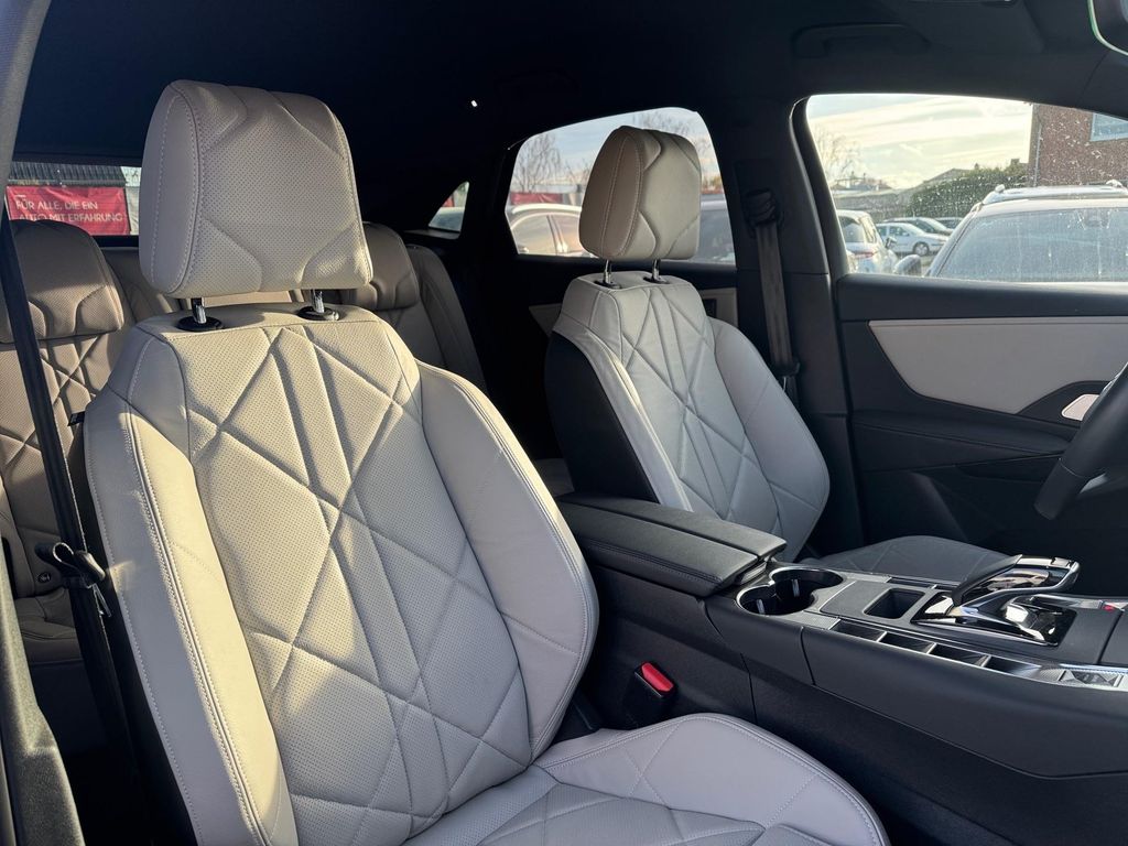 DS Automobiles DS7 (Crossback) 2023