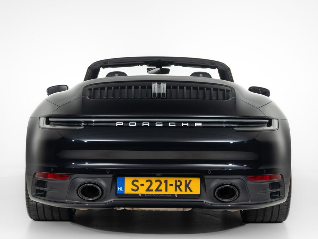Porsche 992 2023