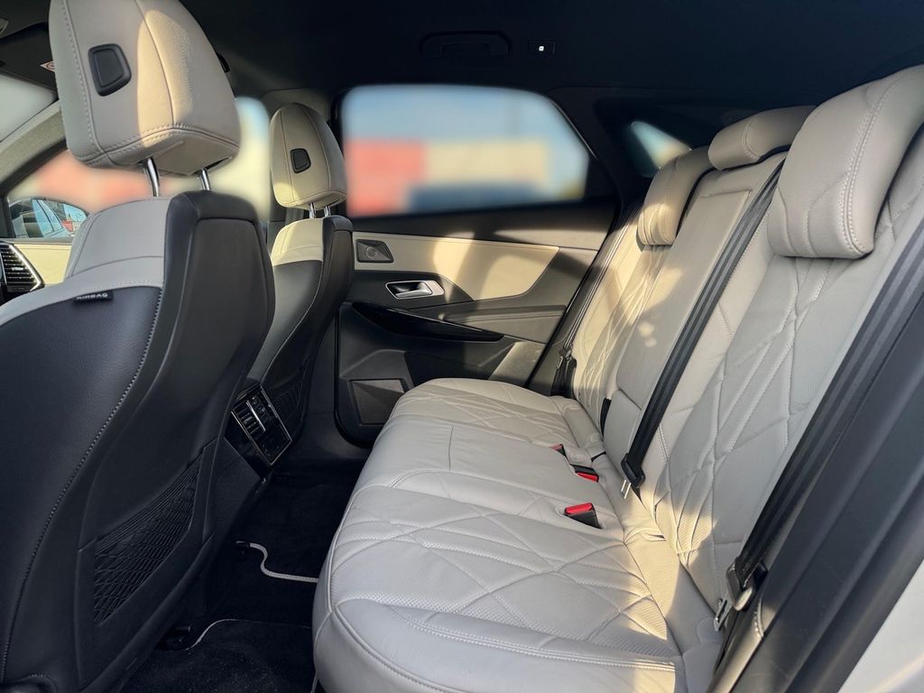 DS Automobiles DS7 (Crossback) 2023