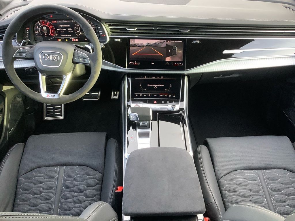 Audi RSQ8 2025