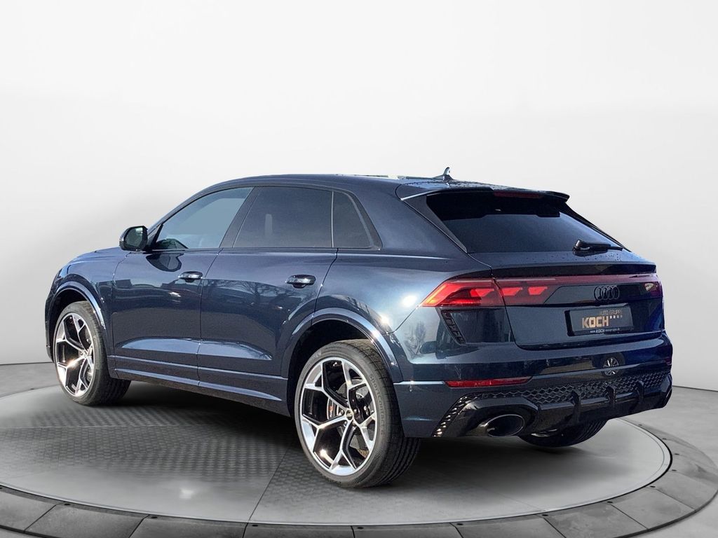 Audi RSQ8 2025
