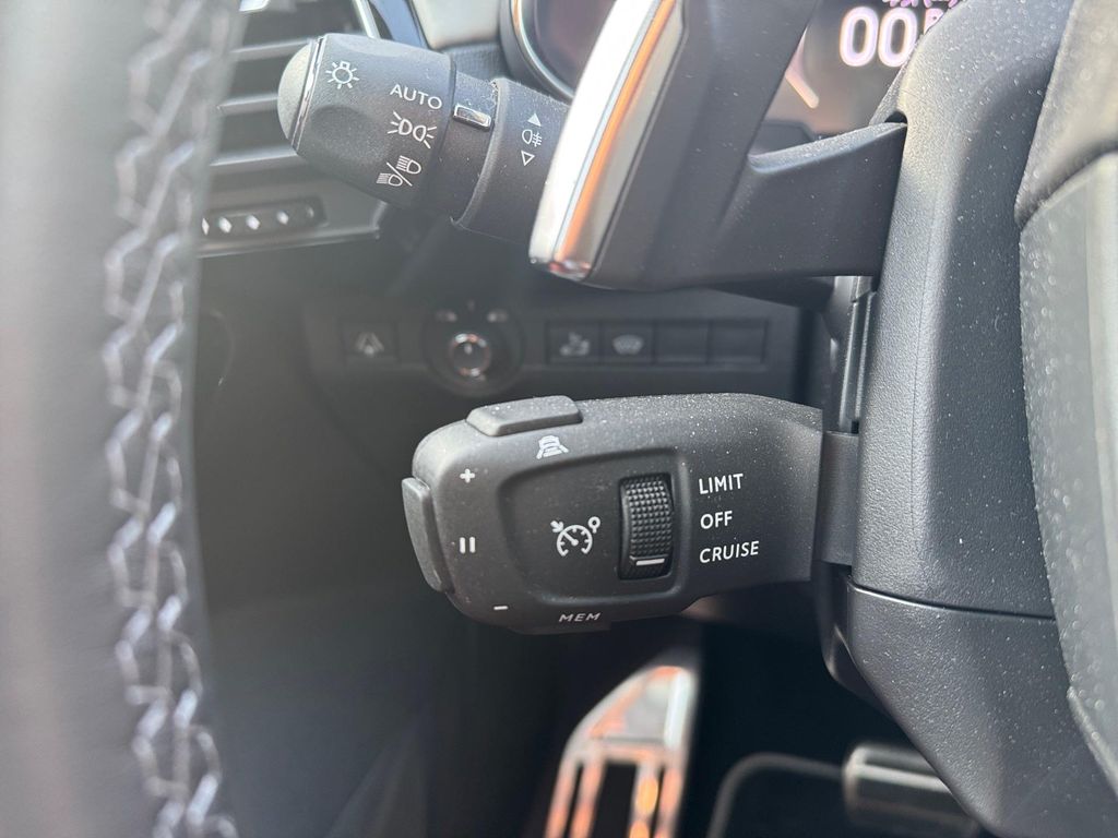 DS Automobiles DS7 (Crossback) 2023