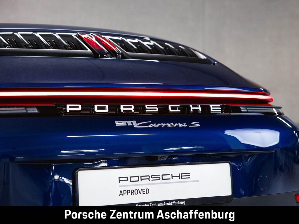 Porsche 992 2025