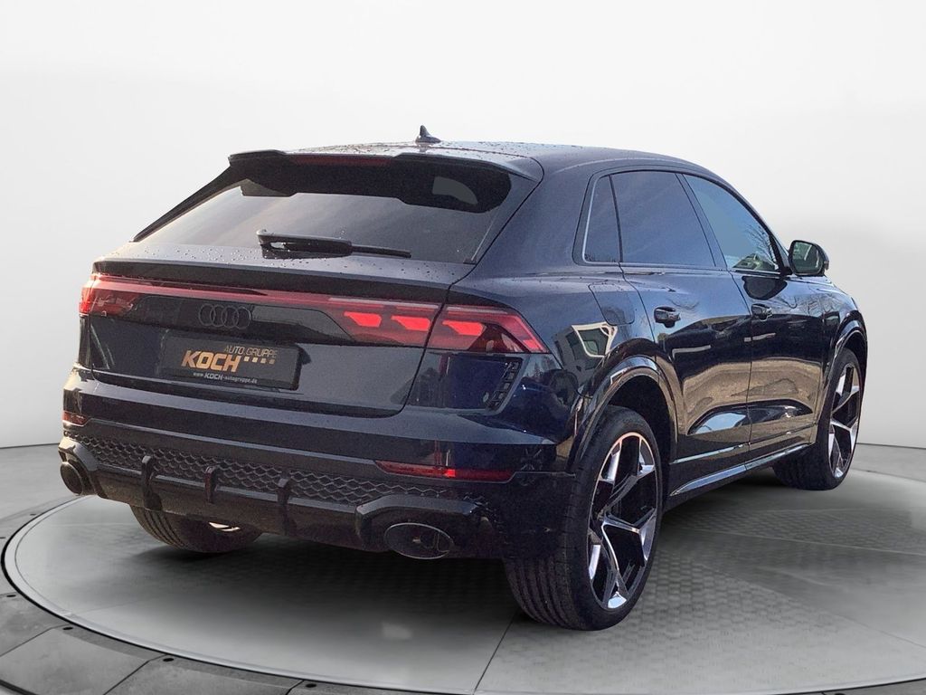 Audi RSQ8 2025