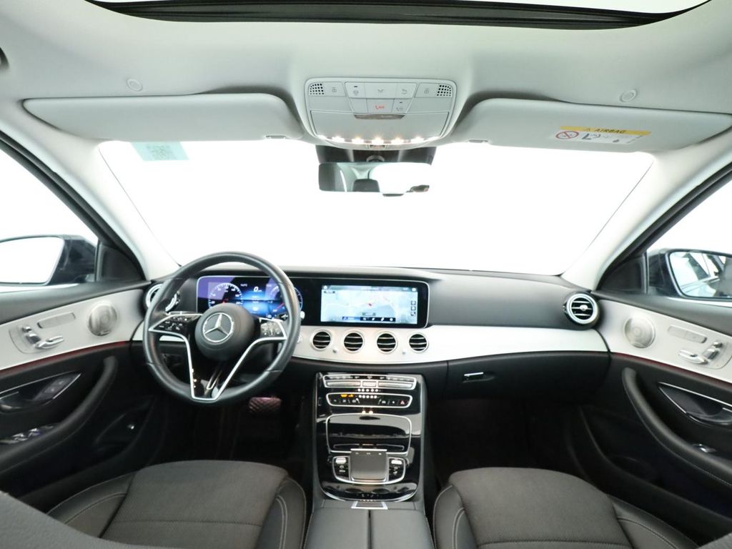 Mercedes-Benz E 300 2022
