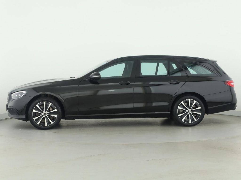 Mercedes-Benz E 300 2022