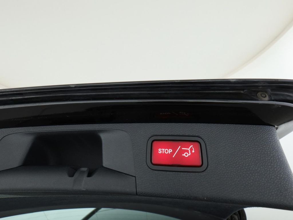 Mercedes-Benz E 300 2022