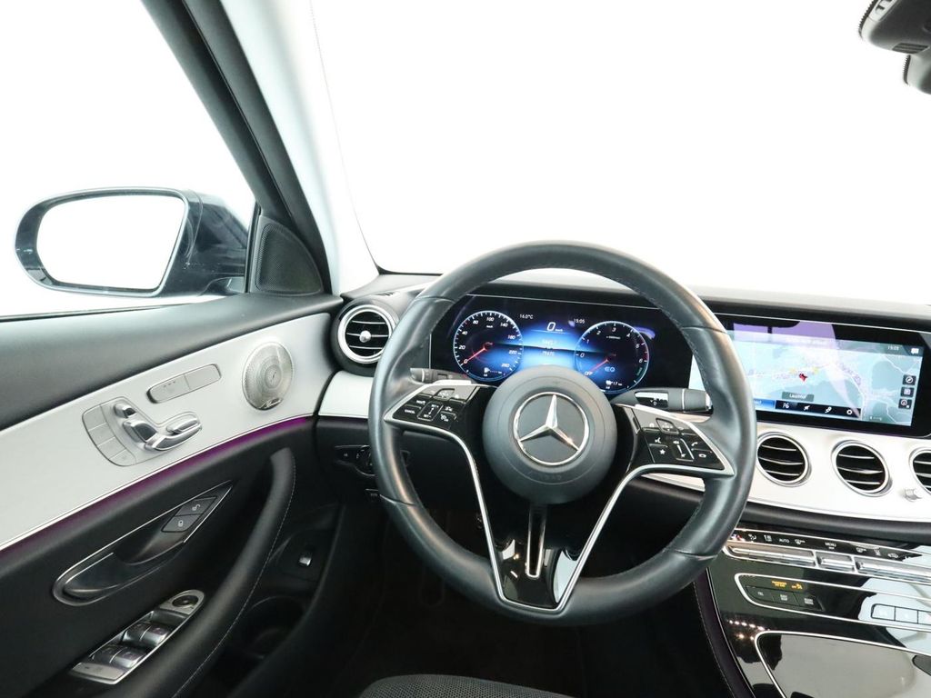 Mercedes-Benz E 300 2022