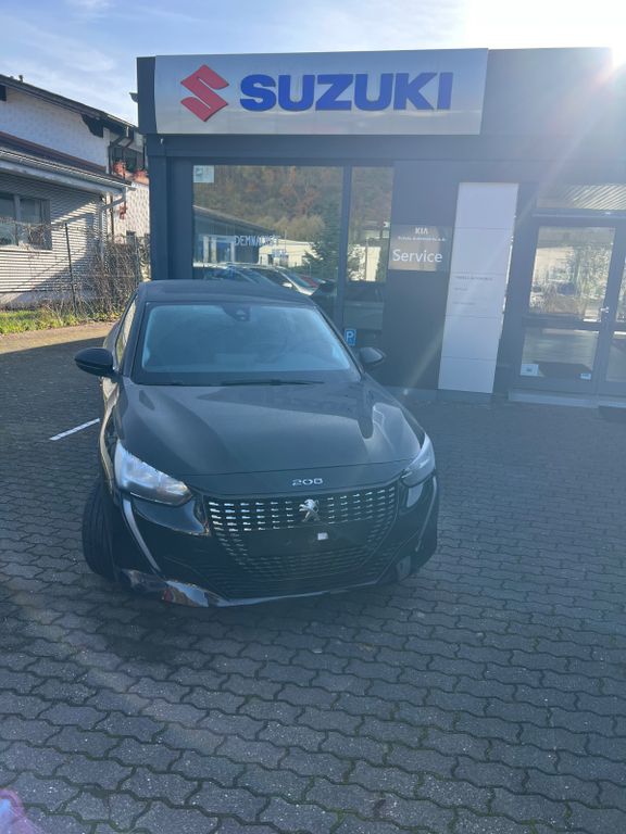 Peugeot 208 2022