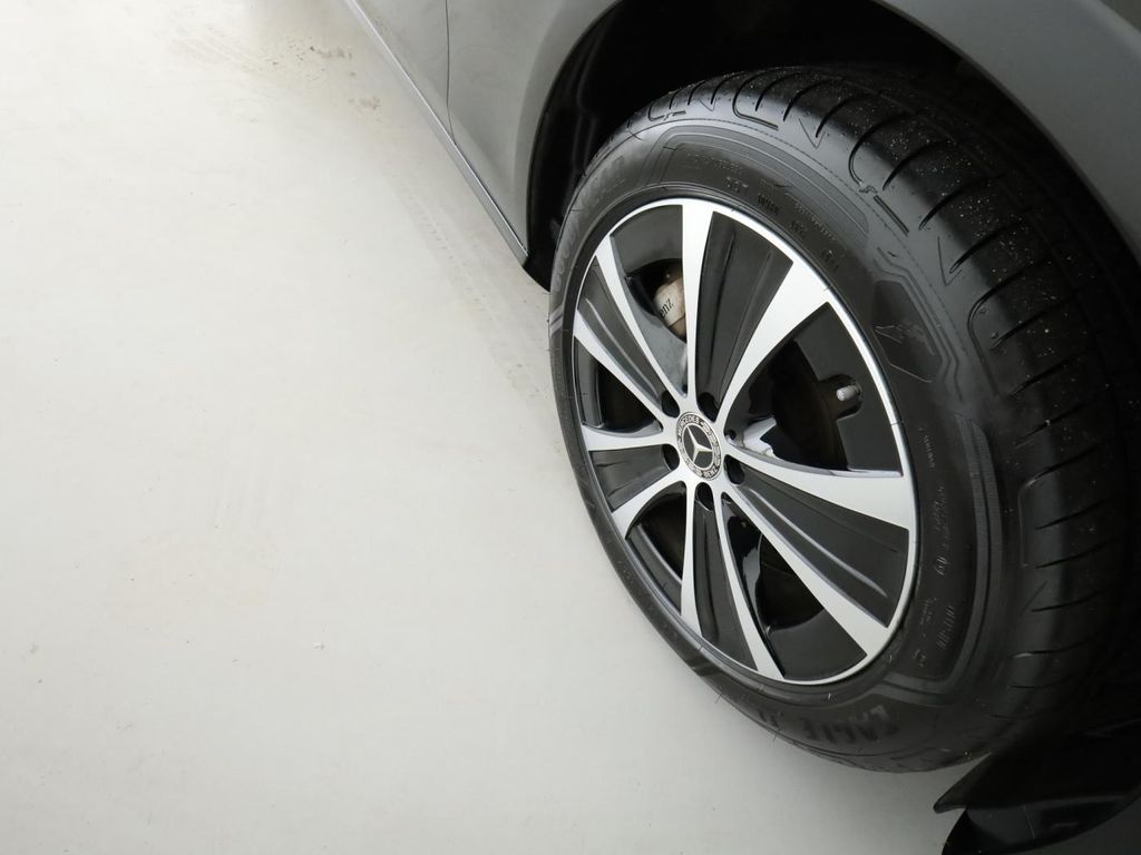 Mercedes-Benz E 300 2022