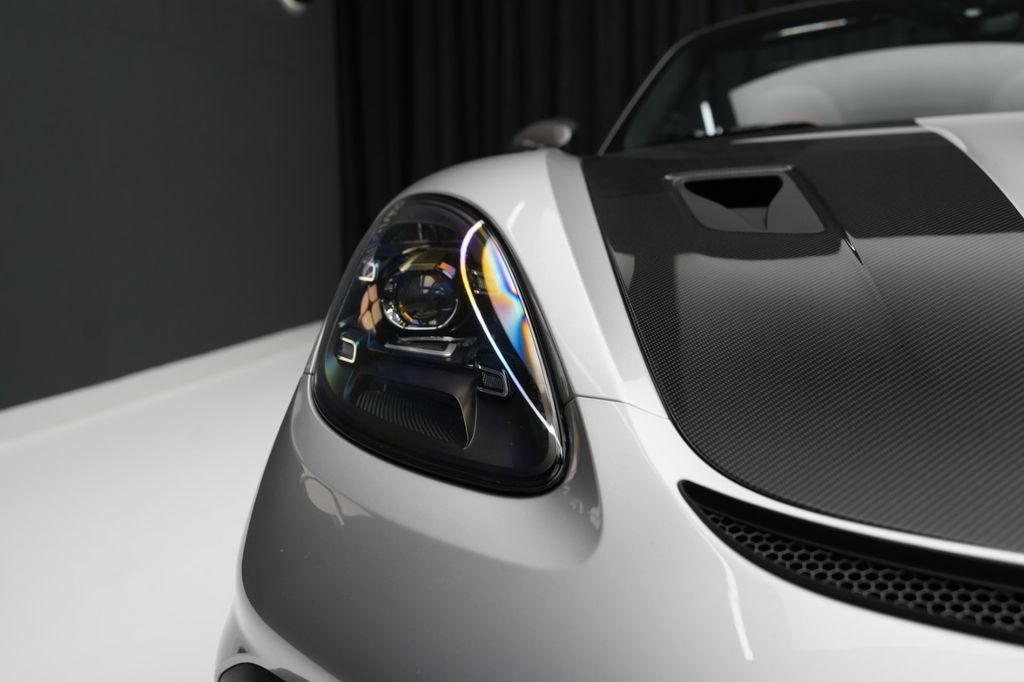 Porsche Boxster 2024