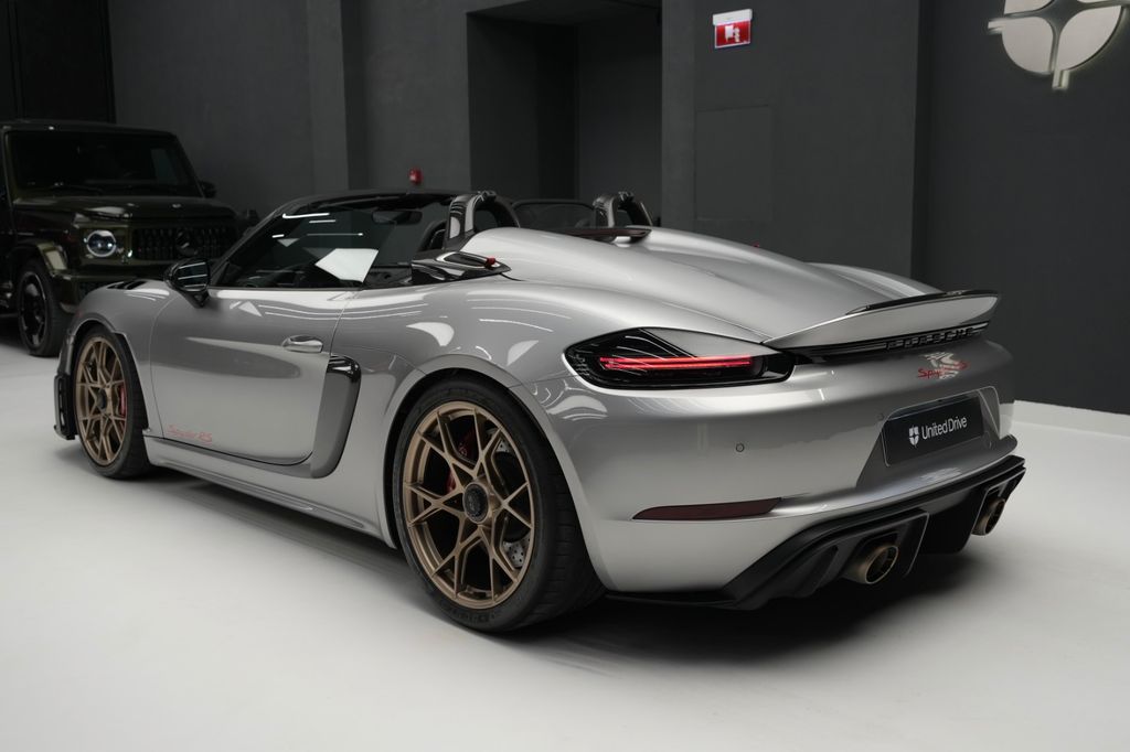Porsche Boxster 2024