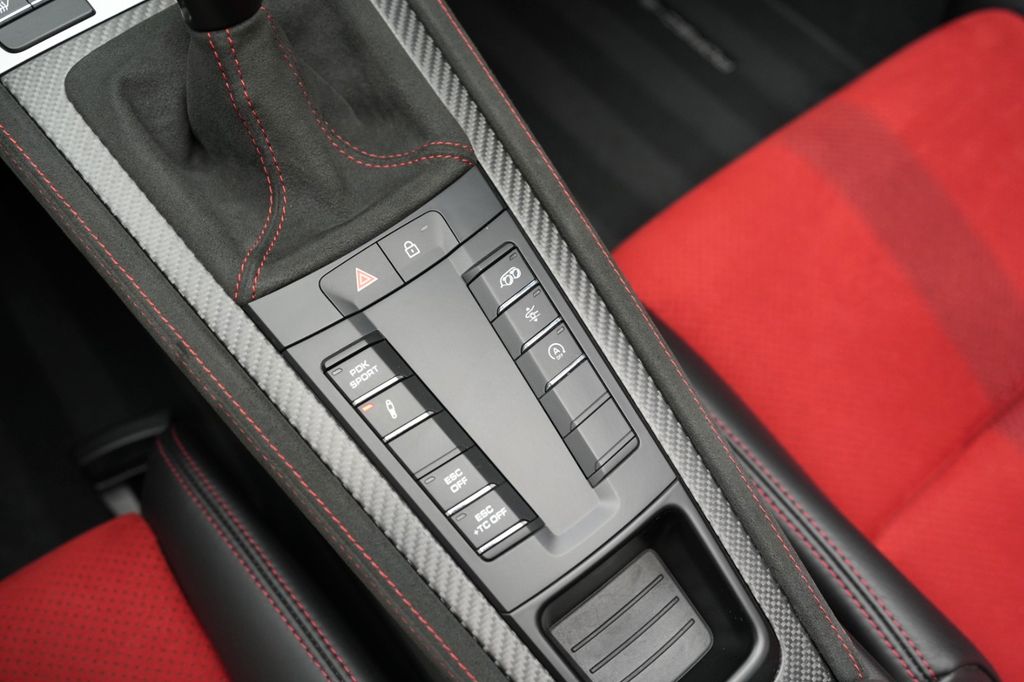 Porsche Boxster 2024