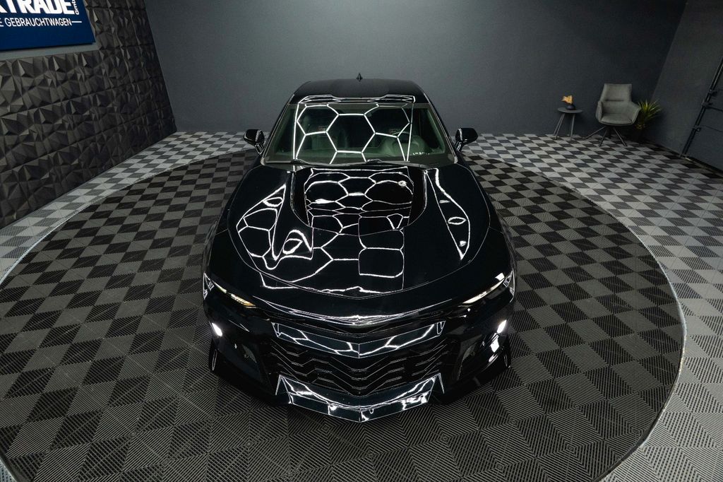 Chevrolet Camaro 2019