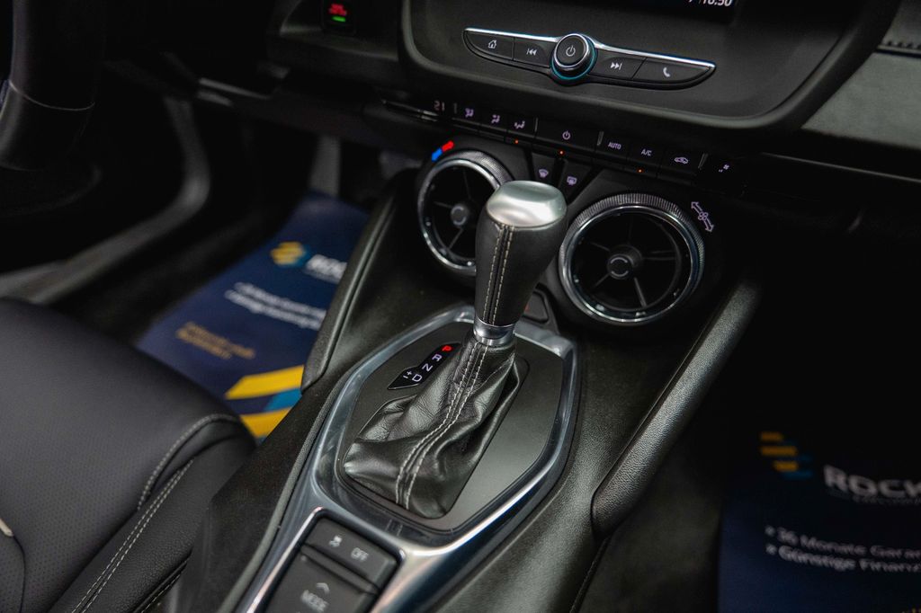 Chevrolet Camaro 2019