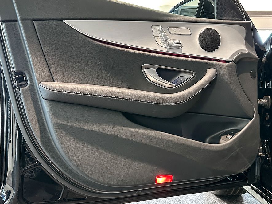 Mercedes-Benz E 300 2022