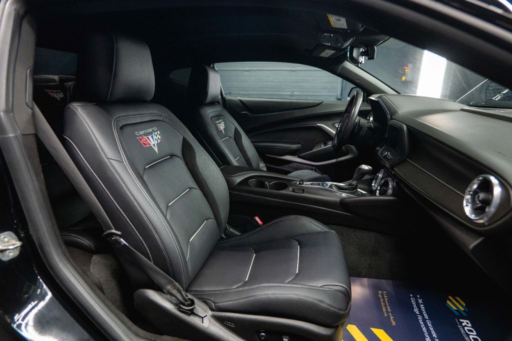 Chevrolet Camaro 2019