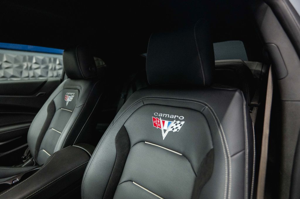 Chevrolet Camaro 2019