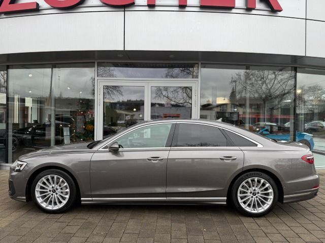 Audi A8 2022