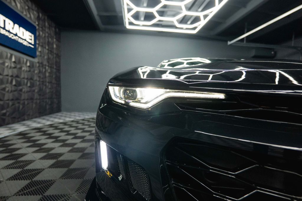 Chevrolet Camaro 2019