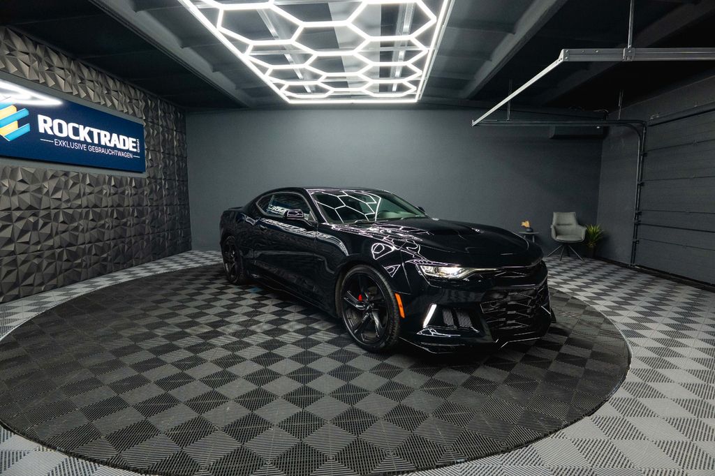 Chevrolet Camaro 2019