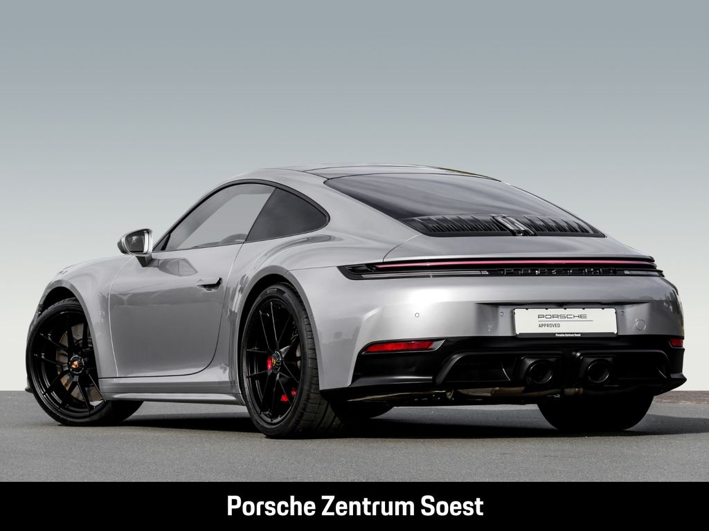 Porsche 992 2025