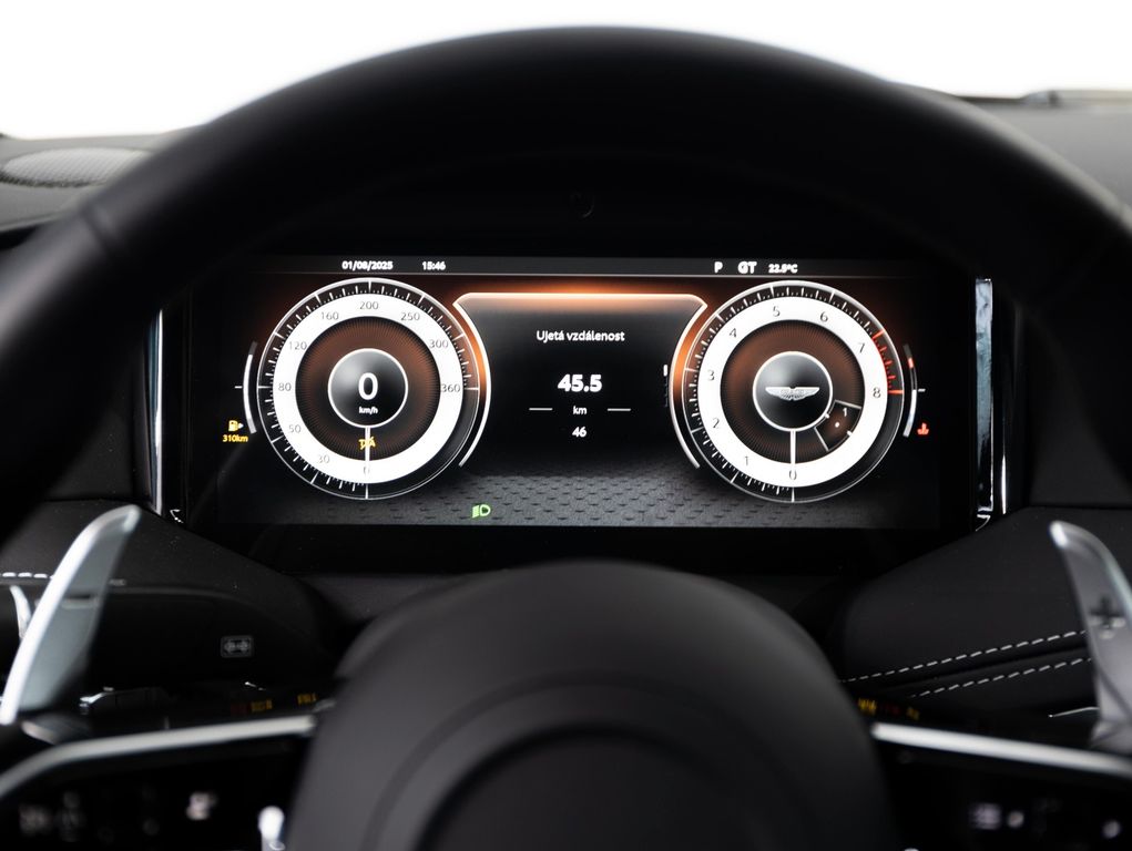 Aston Martin DB12 2025