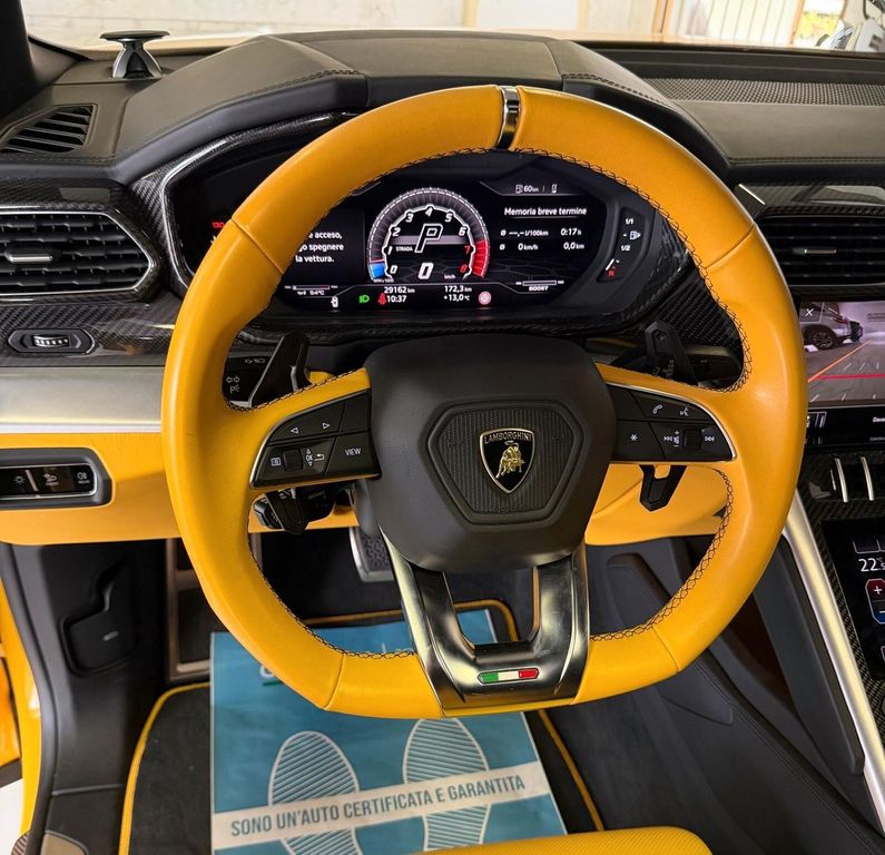 Lamborghini Urus 2020