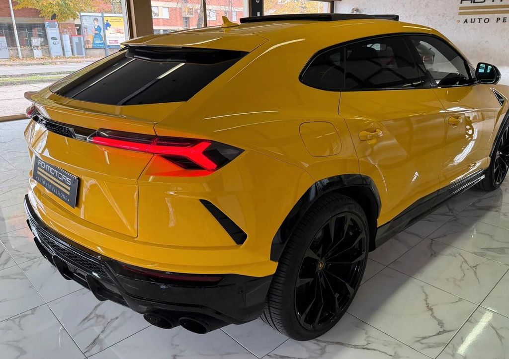 Lamborghini Urus 2020