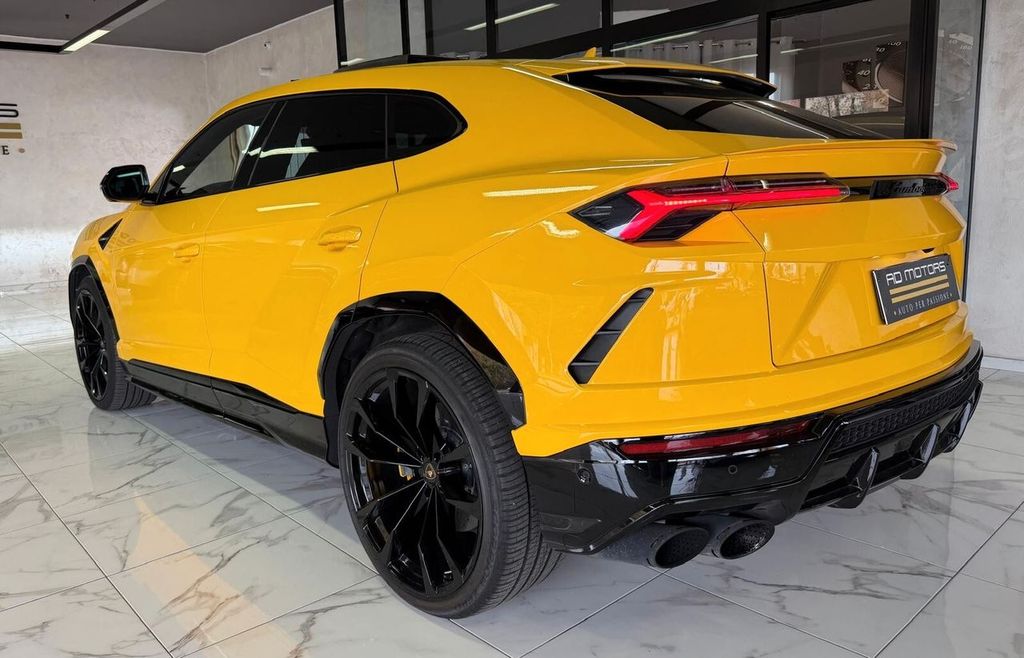 Lamborghini Urus 2020