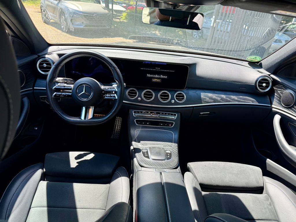 Mercedes-Benz E 300 2022
