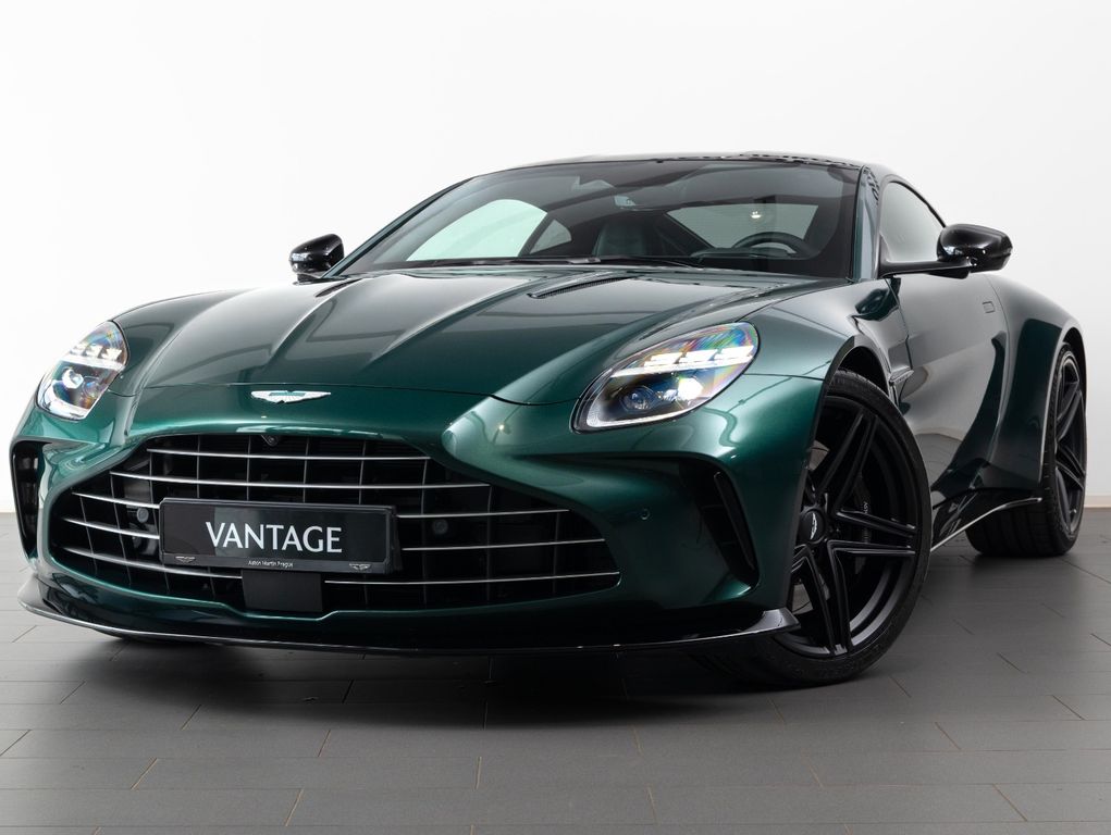 Aston Martin V8 Vantage 2025