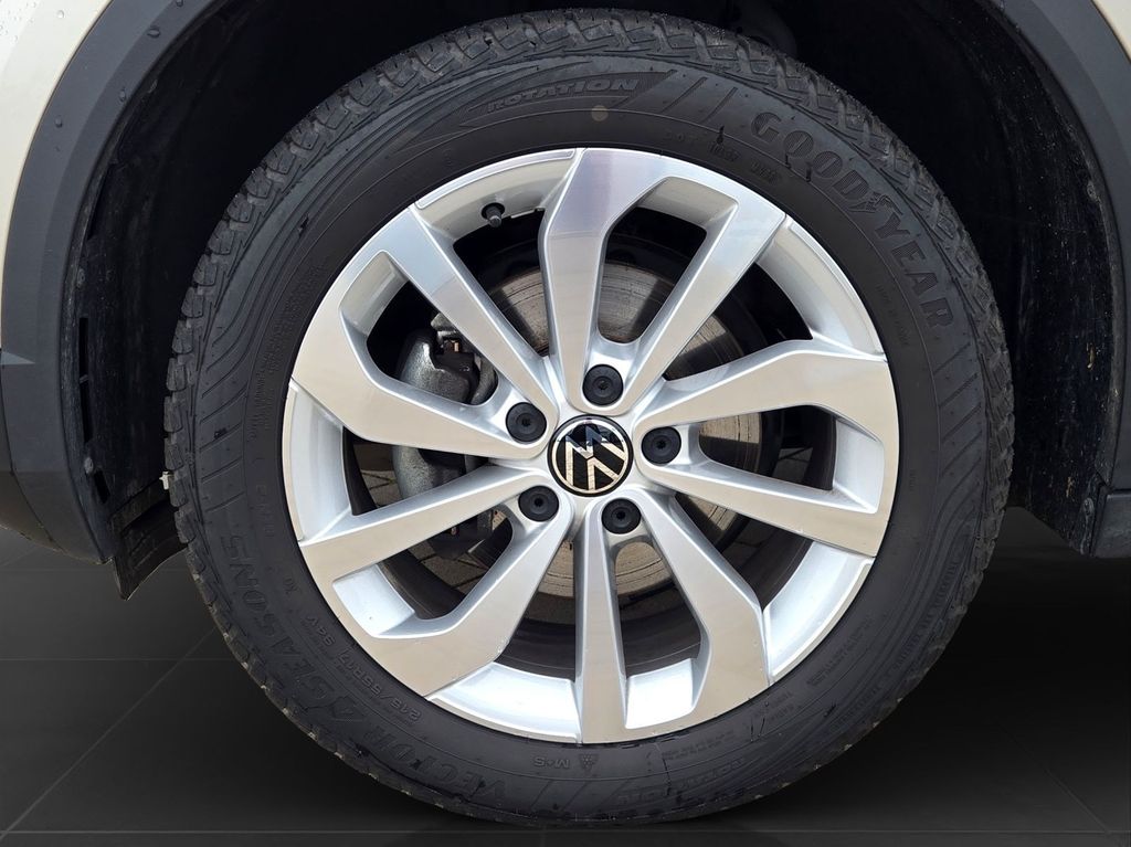 Volkswagen T-Roc 2024