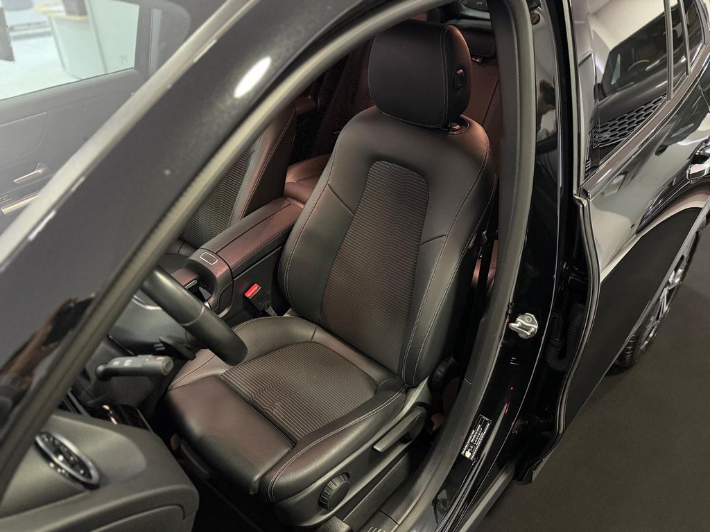 Mercedes-Benz GLA 250 2022