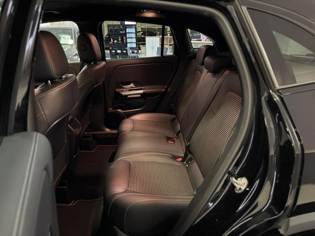 Mercedes-Benz GLA 250 2022