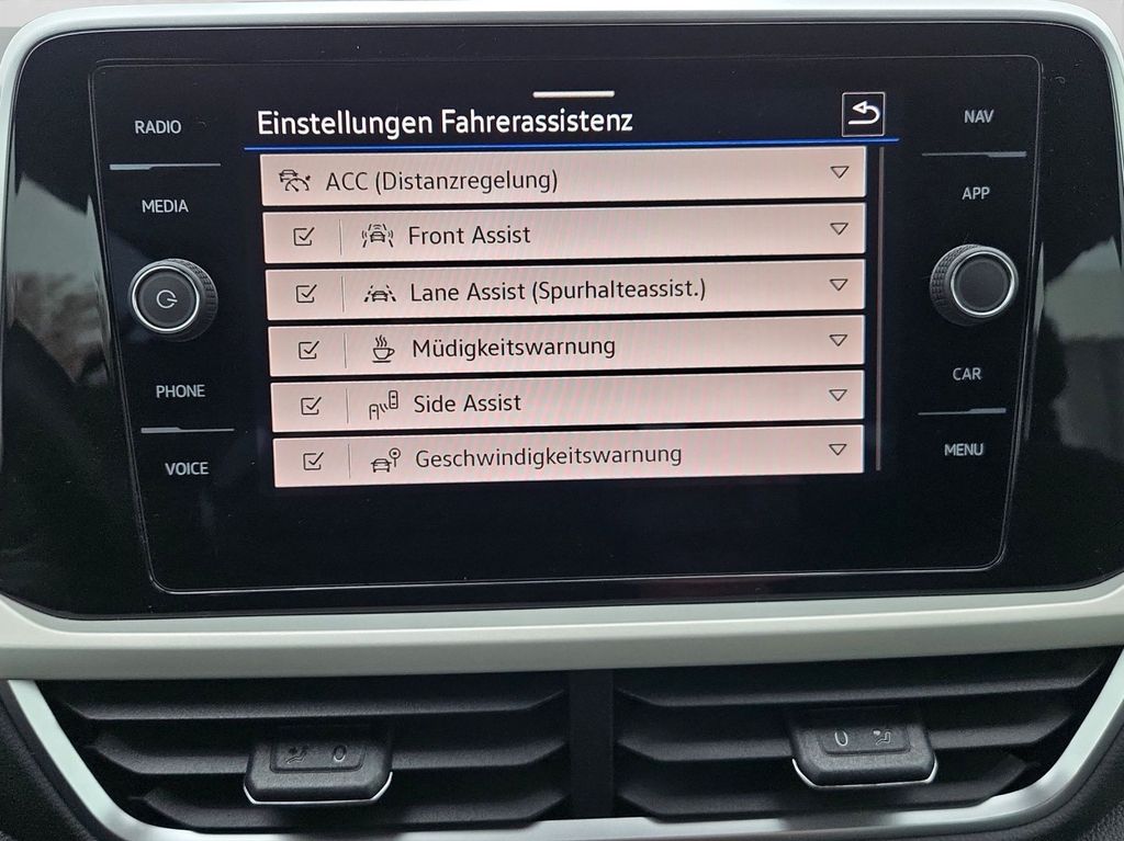 Volkswagen T-Roc 2024