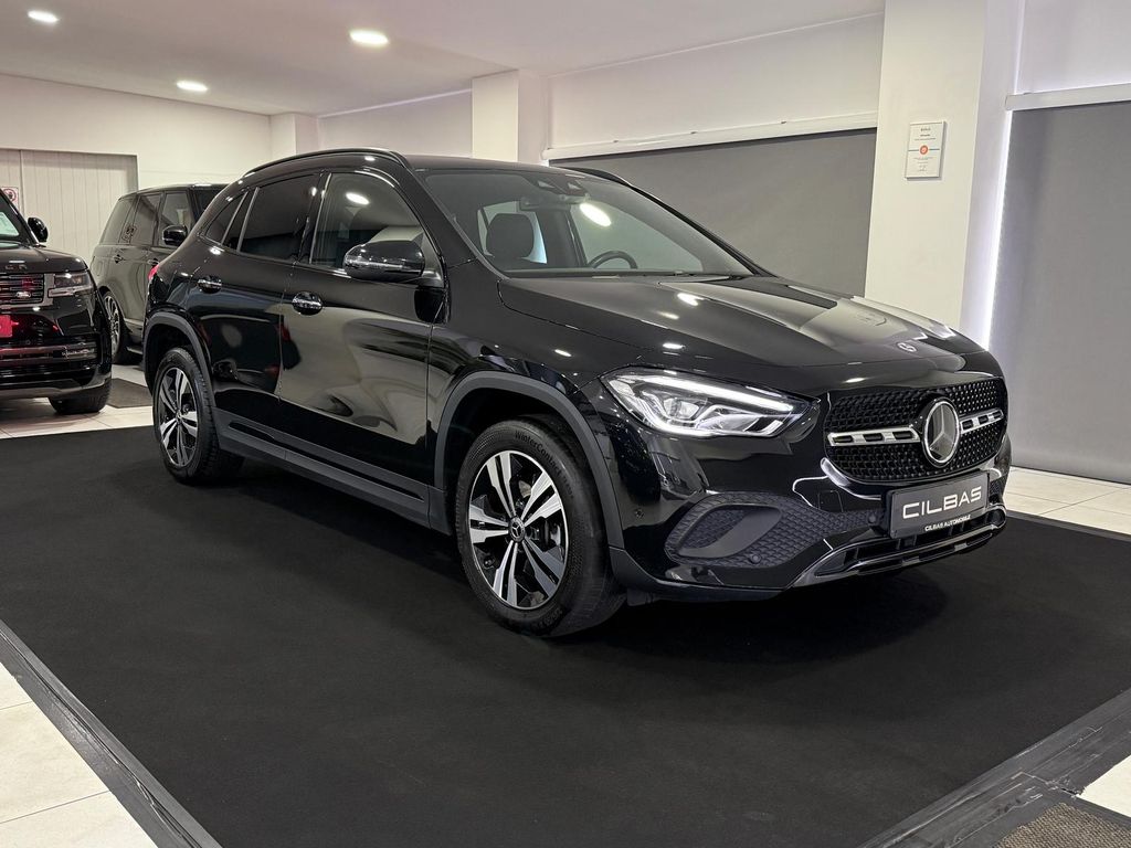 Mercedes-Benz GLA 250 2022