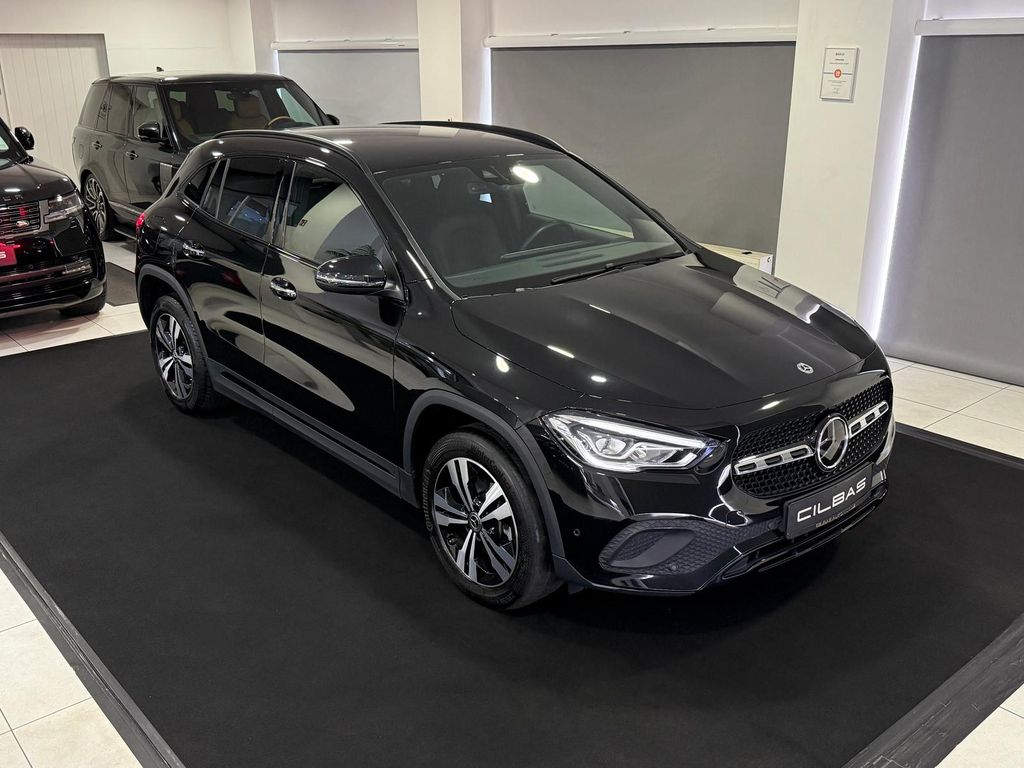 Mercedes-Benz GLA 250 2022