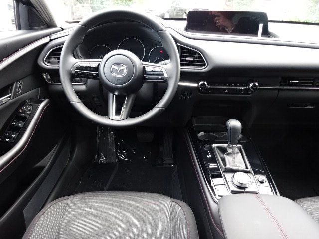 Mazda CX-30 2025