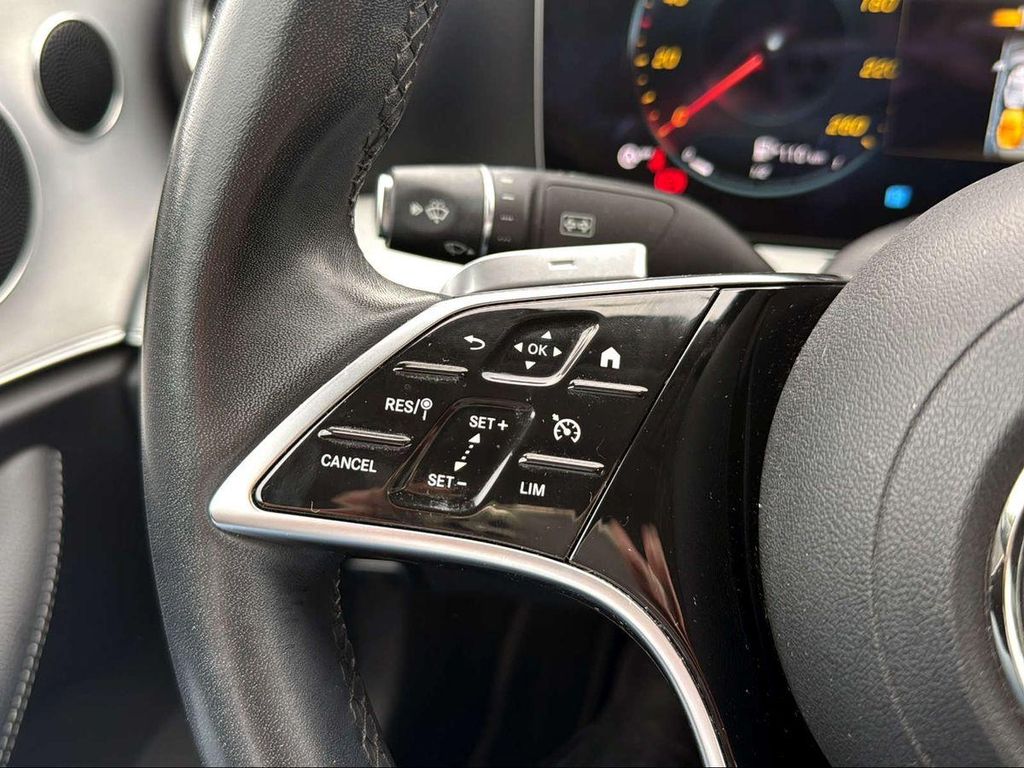 Mercedes-Benz E 200 2021