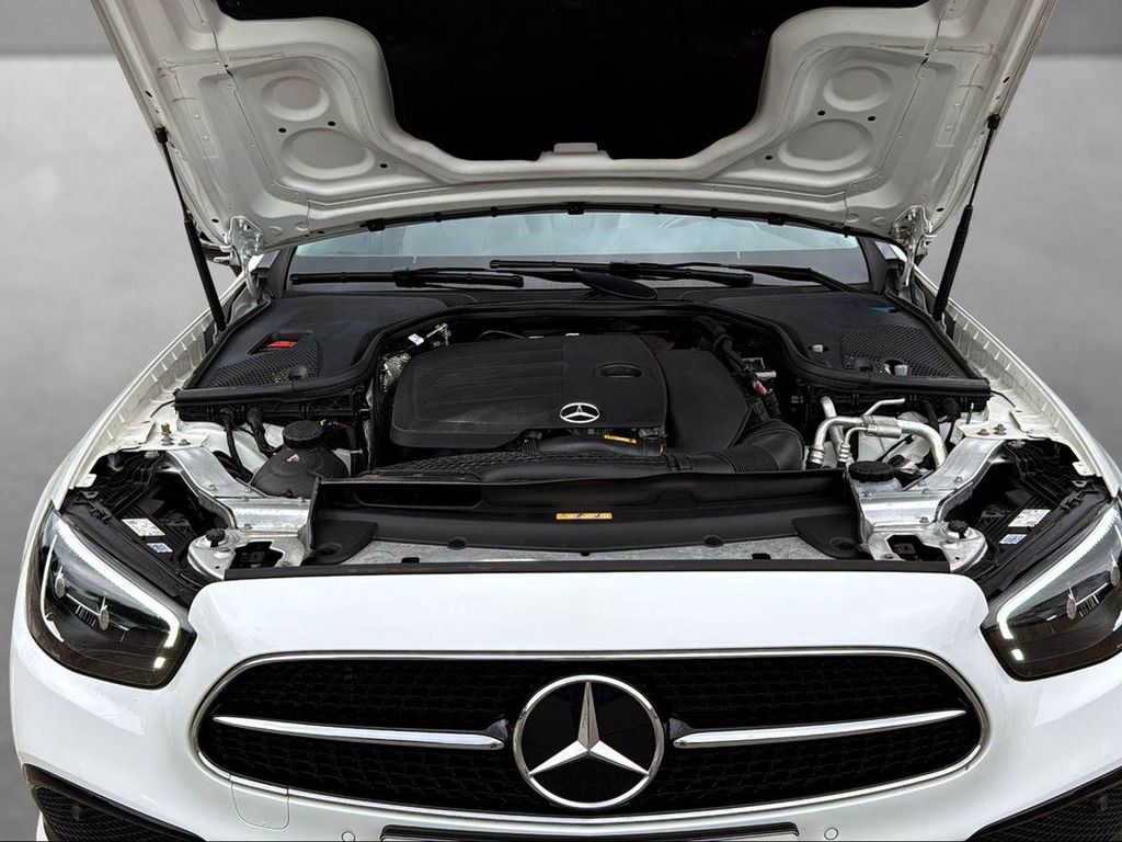 Mercedes-Benz E 200 2021