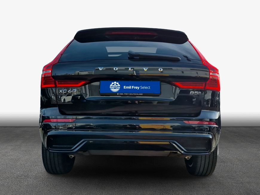 Volvo XC60 2025
