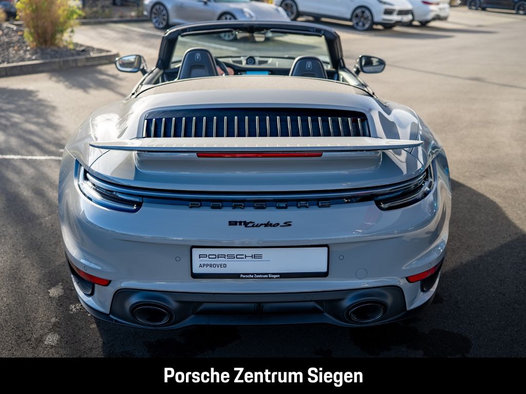 Porsche 992 2023