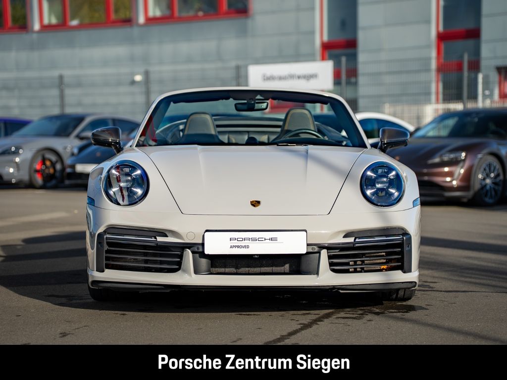 Porsche 992 2023