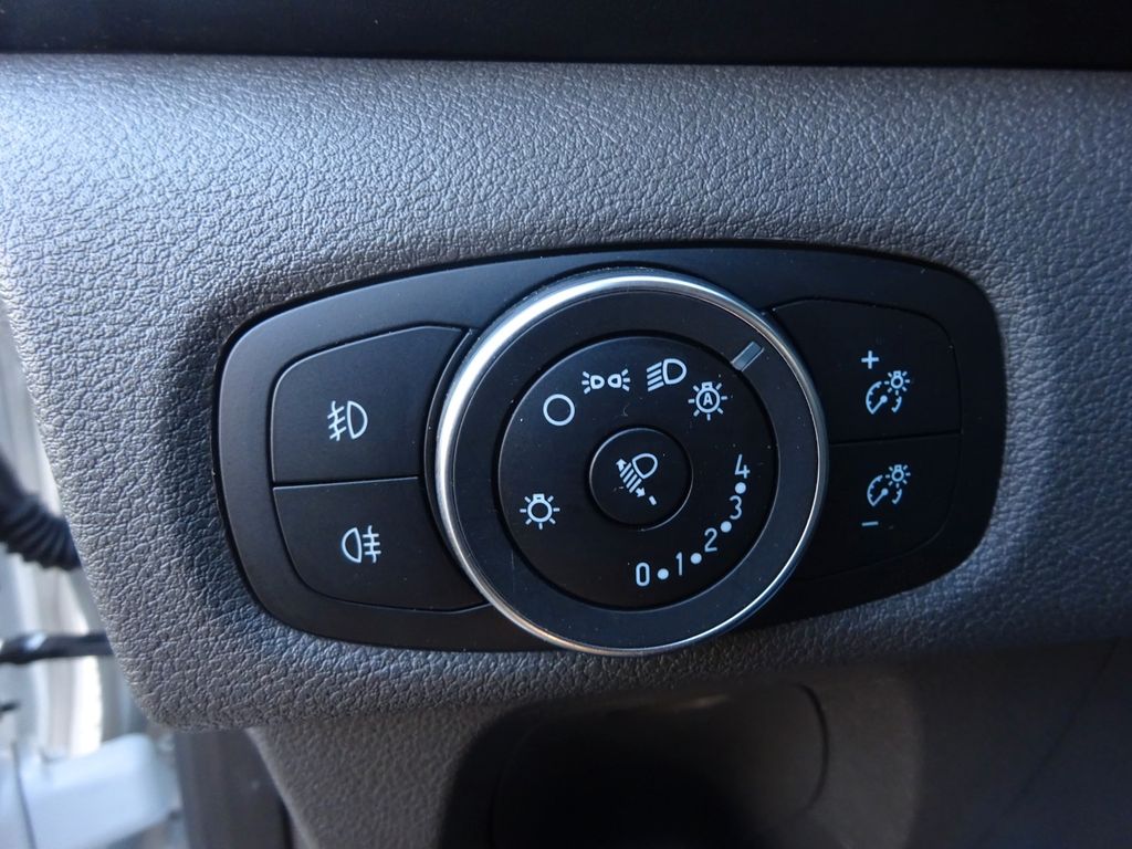 Ford Tourneo Custom 2021